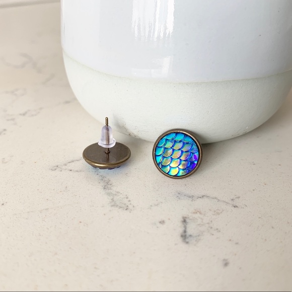 🧜♀️✨Mermaid Earrings - Picture 3 of 3